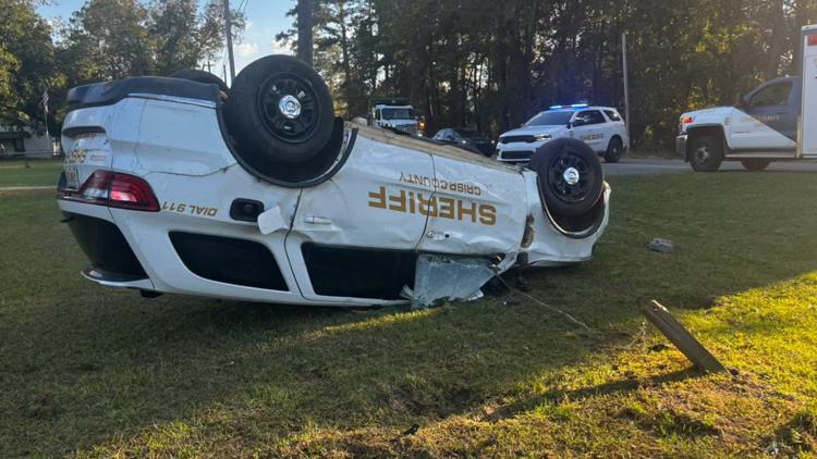 Central Georgia sheriff's cruiser overturns during crash, leaving 2 injured — 11Alive WXIA (Atlanta)