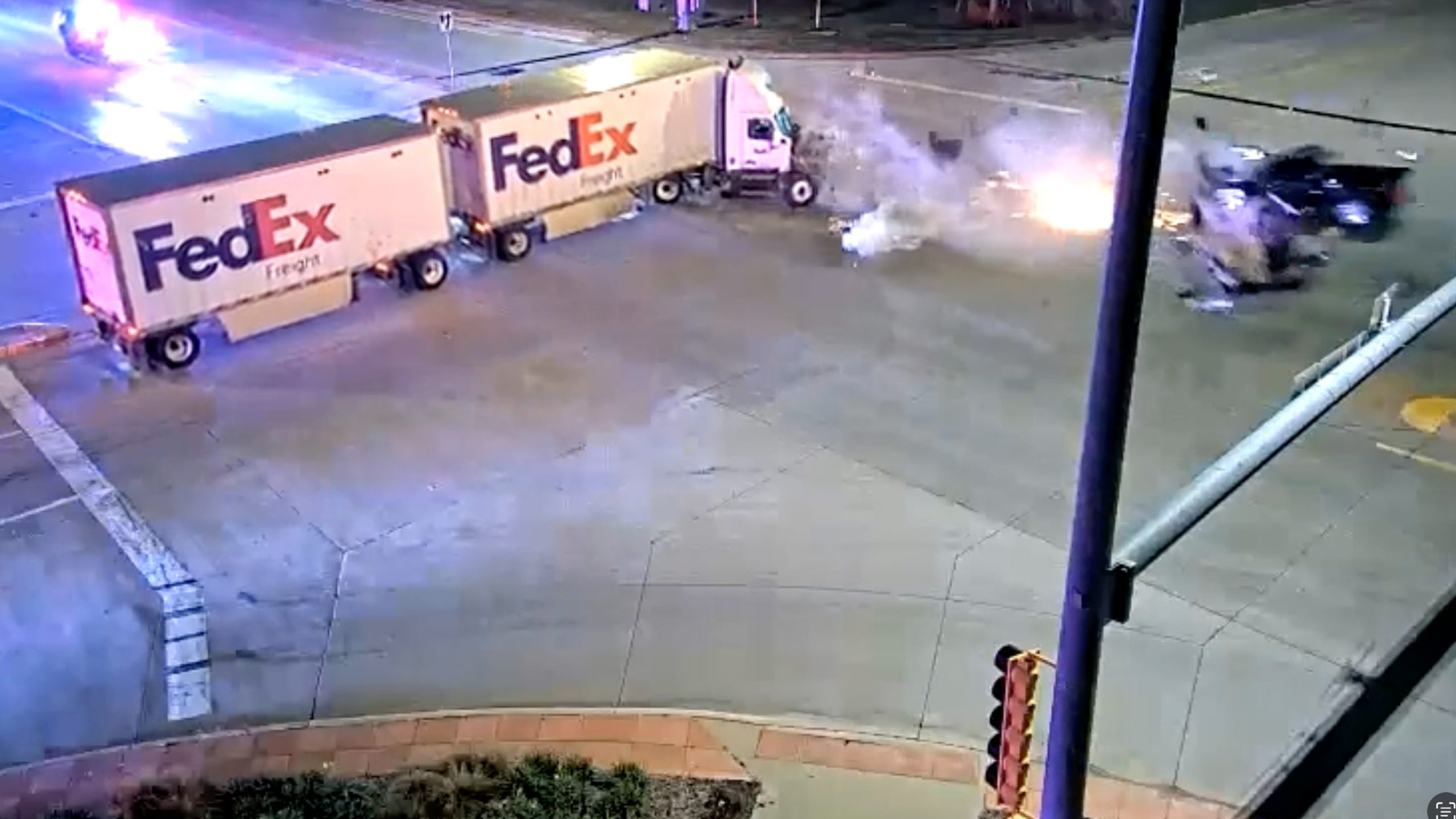 Watch: Suspect fleeing from police crashes into FedEx semi-truck — Conyers Community news
