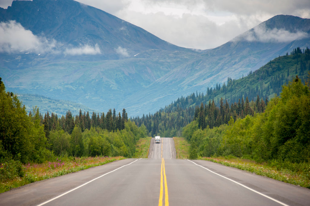 'Miracle' toddler survives fatal Alaska crash that killed parents — Conyers Community news